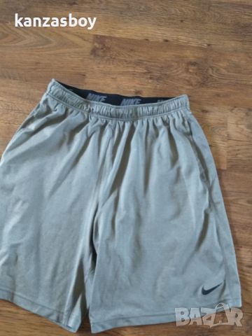 Nike Dry fit - страхотни мъжки панталони ХЛ КАТО НОВИ, снимка 5 - Спортни дрехи, екипи - 46797540