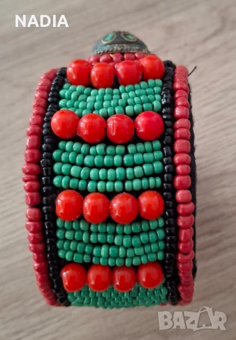 Масивна гривна с мъниста, снимка 3 - Гривни - 50644718