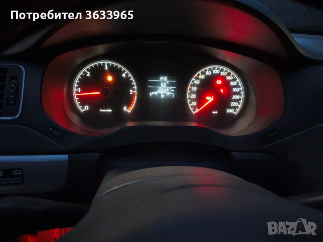 VW JETTA 2.0TDI 140кс., снимка 11 - Автомобили и джипове - 53397026