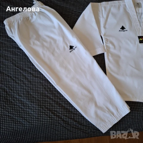 Нов Екип Таекуондо Pin Tree, размер 150, снимка 3 - Други спортове - 51308694