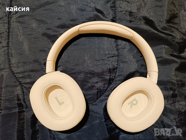 JBL Tune 770NC бели , снимка 4 - Слушалки и портативни колонки - 52915753
