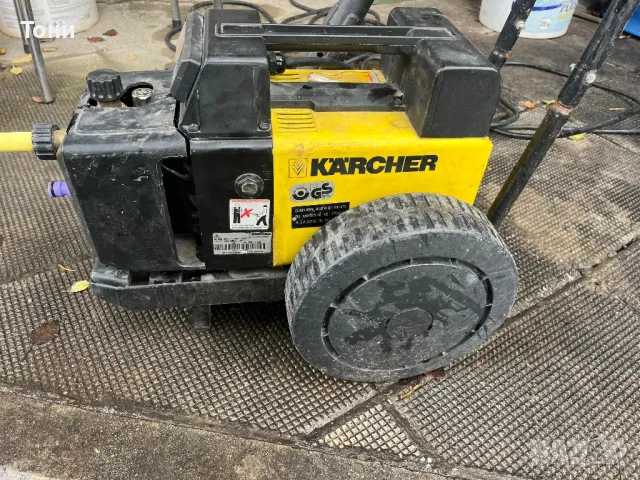 Професионална водоструйка karcher hd 650 2.3w 160бара, снимка 3 - Други машини и части - 47281648