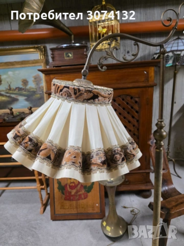 Голям лампион с абажур от коприна, снимка 2 - Лампиони - 53599394