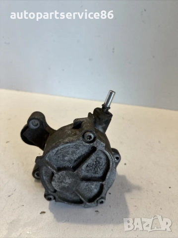 Вакуумна помпа Bosch за Volvo C70 Convertible 2.0D (2008) , снимка 3 - Части - 54124173