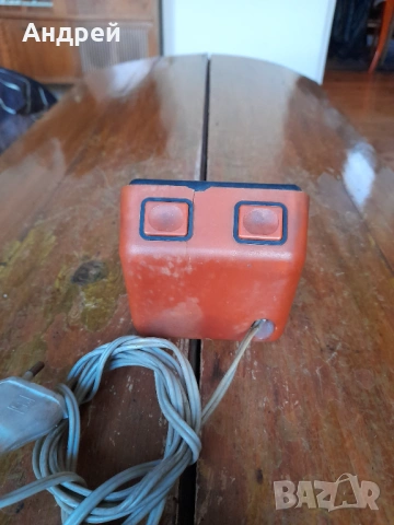 Стар настолен часовник Електроника 12-41А, снимка 3 - Антикварни и старинни предмети - 53010624