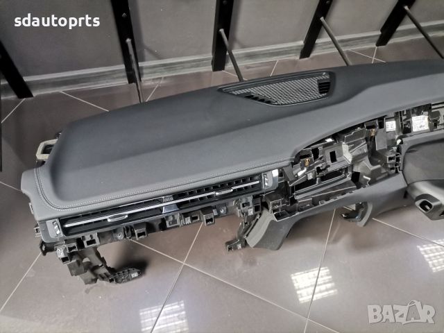 НОВО Арматурно Табло BMW X1 U11 Черна Кожа RHD , снимка 3 - Части - 45634559