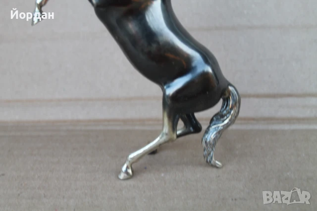 Сребърна фигурка-Кон, снимка 3 - Други ценни предмети - 51392694