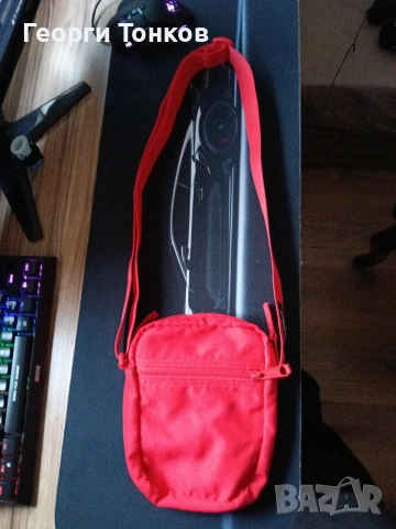 Мъжка чанта EASTPAK, снимка 2 - Чанти - 53597954