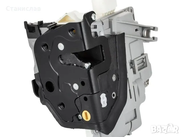 Audi A3 8V Брава за задна дясна врата , снимка 3 - Части - 50166729