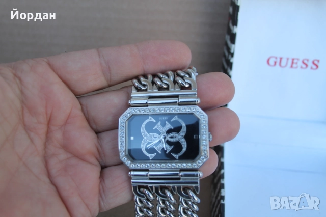 Дамски часовник ''Guess'' , снимка 2 - Дамски - 52653788
