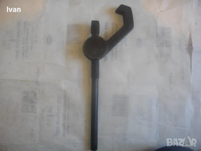 ШАРНИРЕН КАМИОНАДЖИЙСКИ РАЗДВИЖЕН КЛЮЧ 45см/3,2кг/С ПОДВИЖЕН ЗАХВАТ 70мм НЕМСКИ СТАРО КАЧЕСТВО, снимка 12 - Други инструменти - 50100010