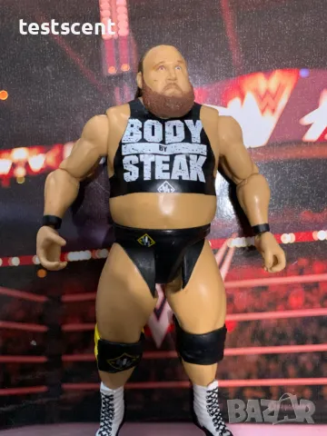 Екшън фигура WWE Otis Оутис Отис Mattel Basic Figure играчка, снимка 9 - Фигурки - 49551757