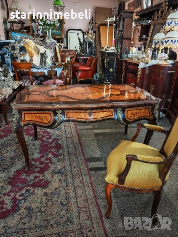 Уникално антикварно Бюро