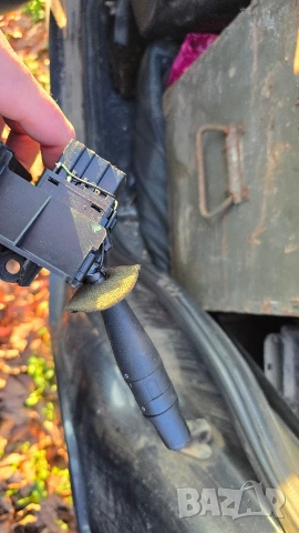 Лост за светлини и мигачи Пежо 306, снимка 3 - Части - 53068038