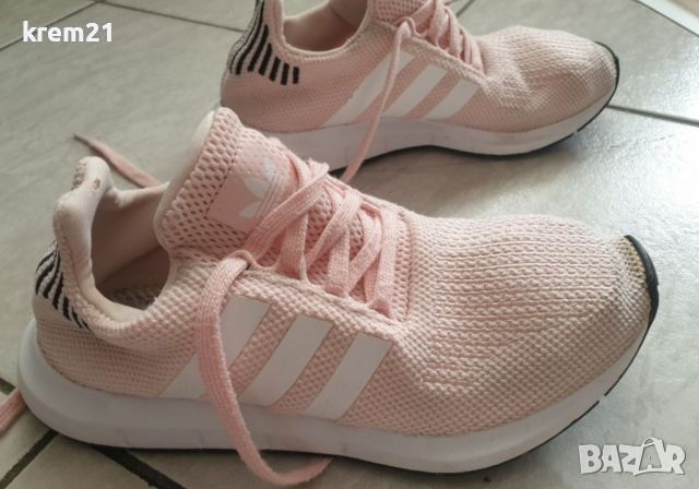 Adidas Swift Run номер 38 дамски маратонки , снимка 8 - Маратонки - 45654386