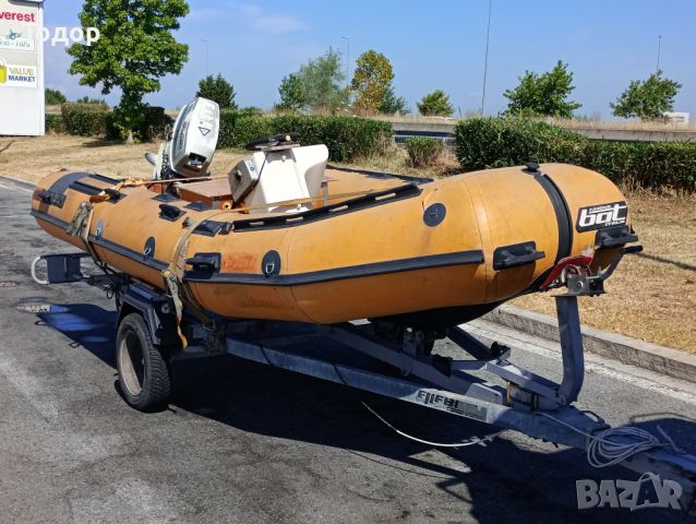 Продавам Лодка RIB-bat дълга 4,50м к-т с мотор SUZUKI 25HP , резервоар и акумулатор, внос от Италия, снимка 2 - Воден транспорт - 46303596