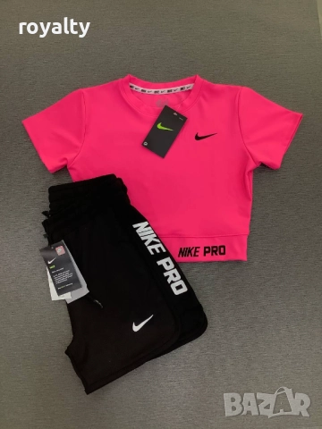 Nike дамски спортен екип 