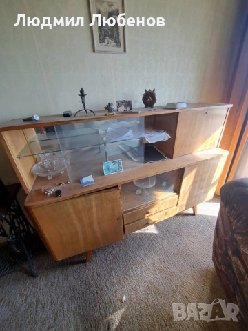 Стари бюфет, снимка 2 - Антикварни и старинни предмети - 52227148