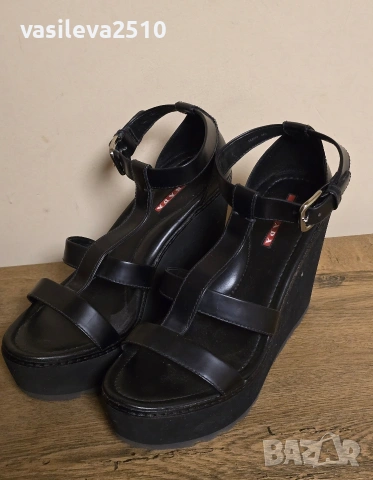 Prada оригинални дамски сандали на платформа , снимка 6 - Сандали - 53892041