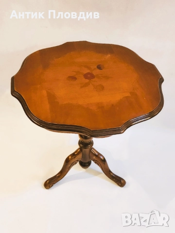 Класическа помощна масичка с интарзия, снимка 2 - Маси - 52737318