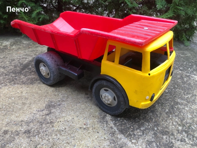 стар КАМИОН /САМОСВАЛ/ - MADE IN BULGARIA - СОЦ, снимка 3 - Антикварни и старинни предмети - 51697961