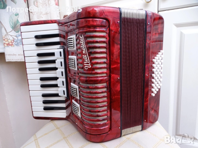 Акордеон Велтмайстер 40 баса, снимка 2 - Акордеони - 52131191