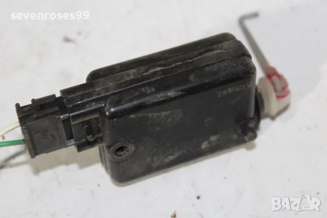 Механизъм заключване Рено Меган Сценик 1998 1.6i Renault Megane Scenic, снимка 4 - Части - 49832951