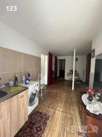 продавам Къща на два етажа , снимка 12 - Къщи - 54178370