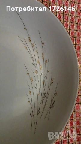 Порцеланова чиния със златен кант Hackefors Porslin Sweden., снимка 6 - Чинии - 54044167