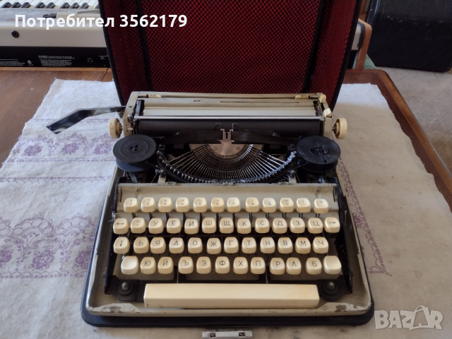 Стара печатна машина, снимка 1 - Антикварни и старинни предмети - 45024586