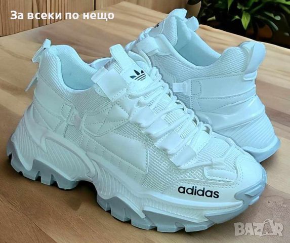 Дамски маратонки Adidas, снимка 1 - Маратонки - 45366570