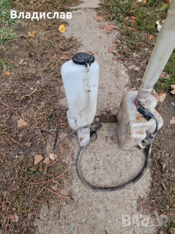 Казанчета за антифриз  и чистачки Киа Джойс , снимка 4 - Части - 52136799