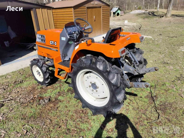 Трактор Kubota GT 3 4х4 23 к.с. с мулчираща косачка и теглич , снимка 5 - Селскостопанска техника - 53850098