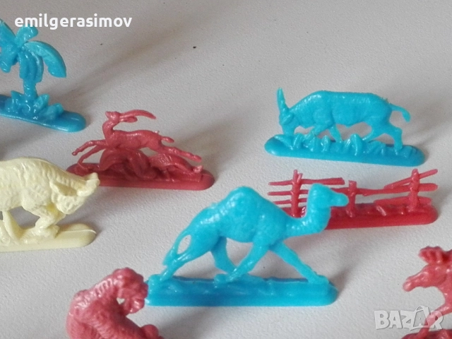 Пластмасови домашни и диви животни и лот динозаври., снимка 16 - Колекции - 35899747