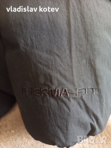 Зимно яке Nike terma fit , снимка 3 - Якета - 51884473