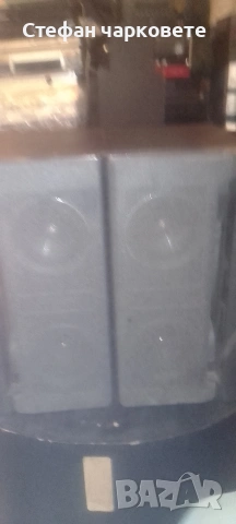 тонколони със вградени басови говорители в тях JVC