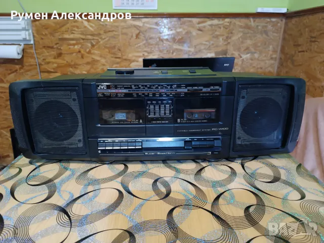 JVC PC-W100 -работи на радио и касети, снимка 1 - Радиокасетофони, транзистори - 48435383