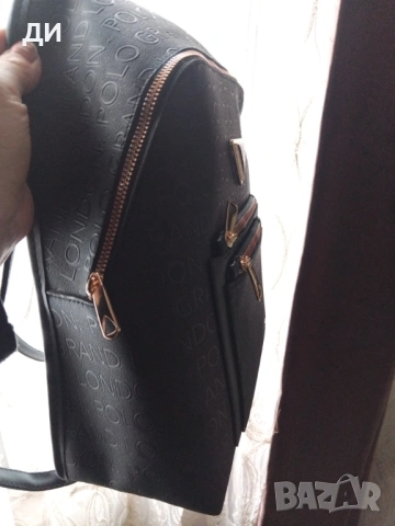 Нова раница, снимка 2 - Чанти - 53333348