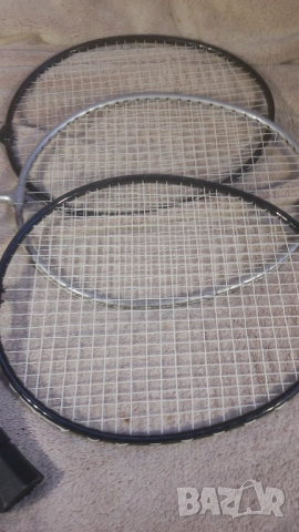 4 ракети за федербал/бадминтон, едната трябва да се стегне, снимка 2 - Други спортове - 51689513