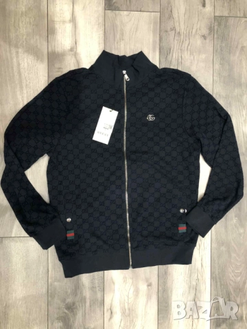 Gucci - спортен екип, снимка 2 - Спортни дрехи, екипи - 52536781