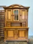 Шкаф - витрина от дъбов масив, снимка 1