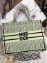 чанти miss dior , снимка 3