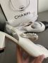 Бели обувки с перли на малък ток Шанел Chanel , снимка 4