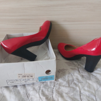 Обувки, снимка 2 - Дамски елегантни обувки - 45022530