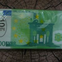 Салфетки - евро банкноти, снимка 1 - Други стоки за дома - 45456795