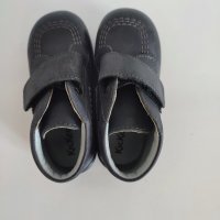 Детски нови обувки kickers, снимка 1 - Детски обувки - 44994234