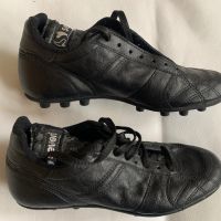 Футболни обувки бутонки от естествена кожа размер 40, снимка 3 - Футбол - 45095633