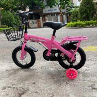 Детски велосипед с противоплъзгащи се гуми и светещи помощни колела 🚴, снимка 2 - Велосипеди - 45355944