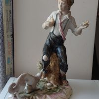  Испанска Порцеланова фигура"Арт порцелан" , снимка 1 - Други ценни предмети - 45239662