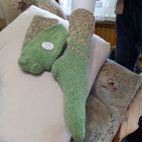 Ръчно плетени чорапи размер 38, снимка 1 - Мъжки чорапи - 39774231
